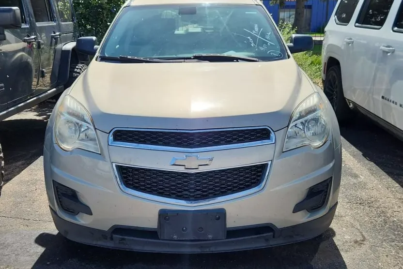 2011 Chevrolet Equinox LS photo 1