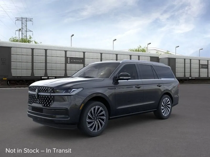 2025 Lincoln Navigator Black Label photo 1