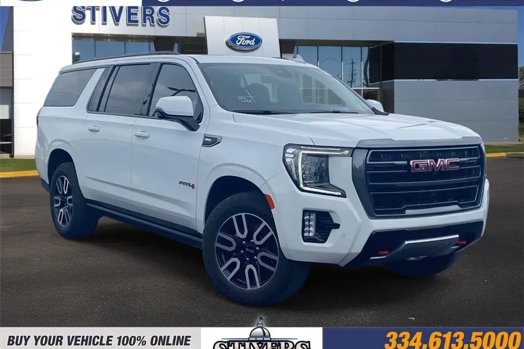 2023 Gmc Yukon XL AT4 photo 1
