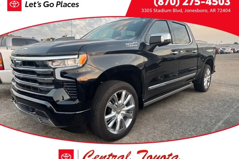 2024 Chevrolet Silverado 1500 High Country photo 1