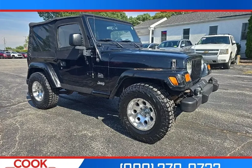 2003 Jeep Wrangler Sahara photo 1