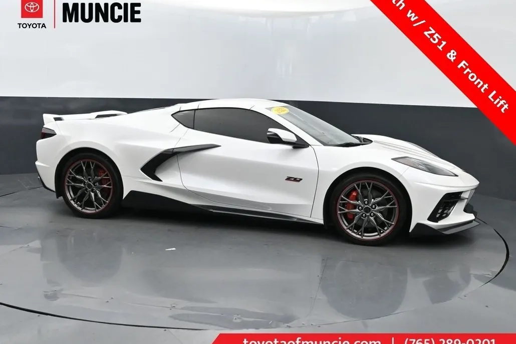 2023 Chevrolet Corvette Stingray 3LT photo 1