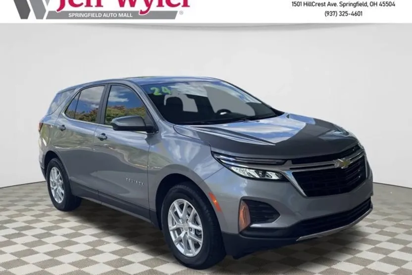 2024 Chevrolet Equinox LT photo 1