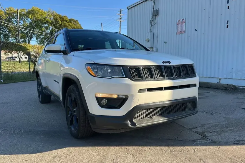 2021 Jeep Compass Altitude Sport photo 1