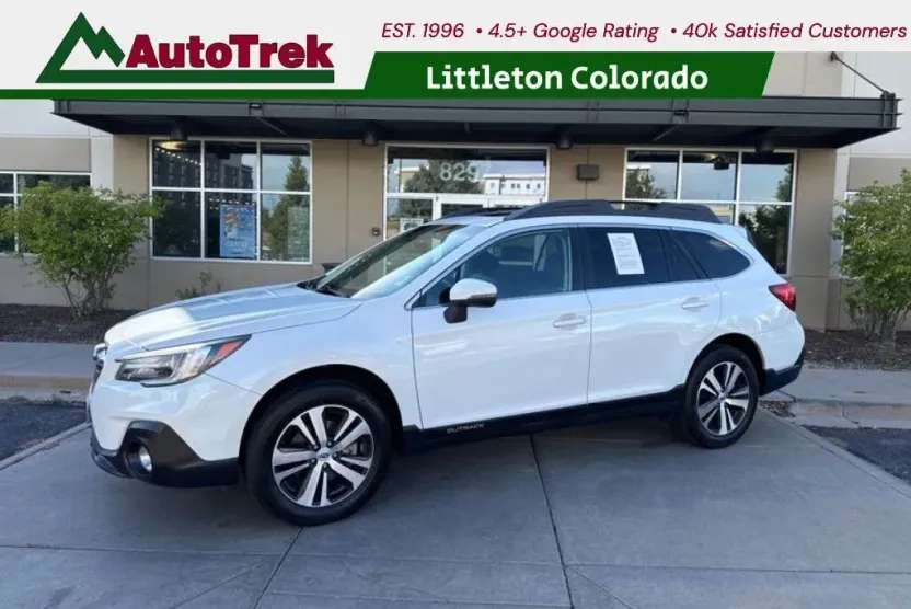 2019 Subaru Outback 2.5i Limited photo 1