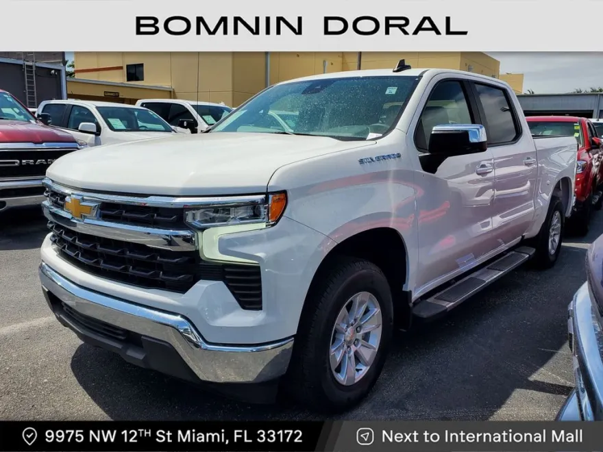 2023 Chevrolet Silverado 1500 LT photo 1
