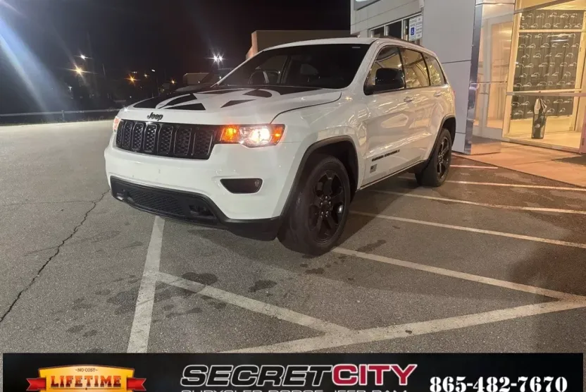 2021 Jeep Grand Cherokee Freedom photo 1