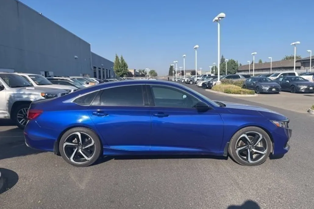 2022 Honda Accord Sport 1.5T photo 1
