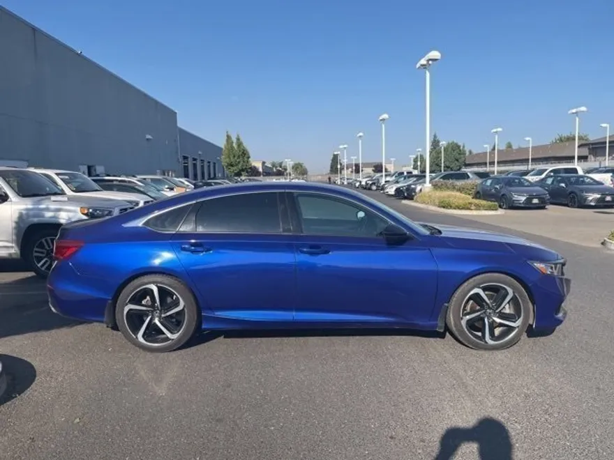2022 Honda Accord Sport 1.5T photo 1