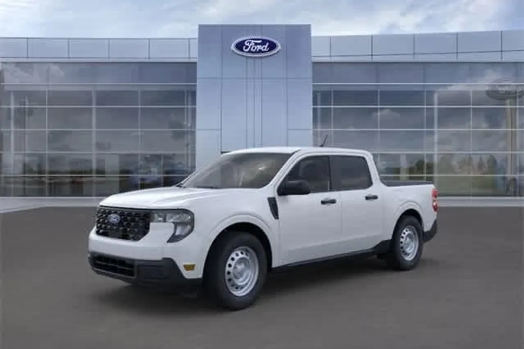 2025 Ford Maverick XL photo 1
