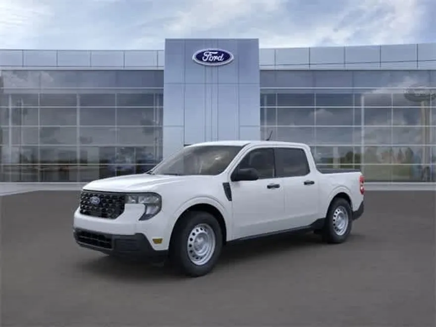 2025 Ford Maverick XL photo 1