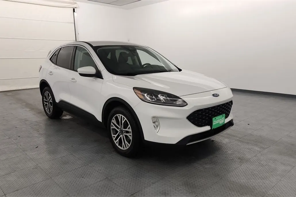 2022 Ford Escape SEL photo 1