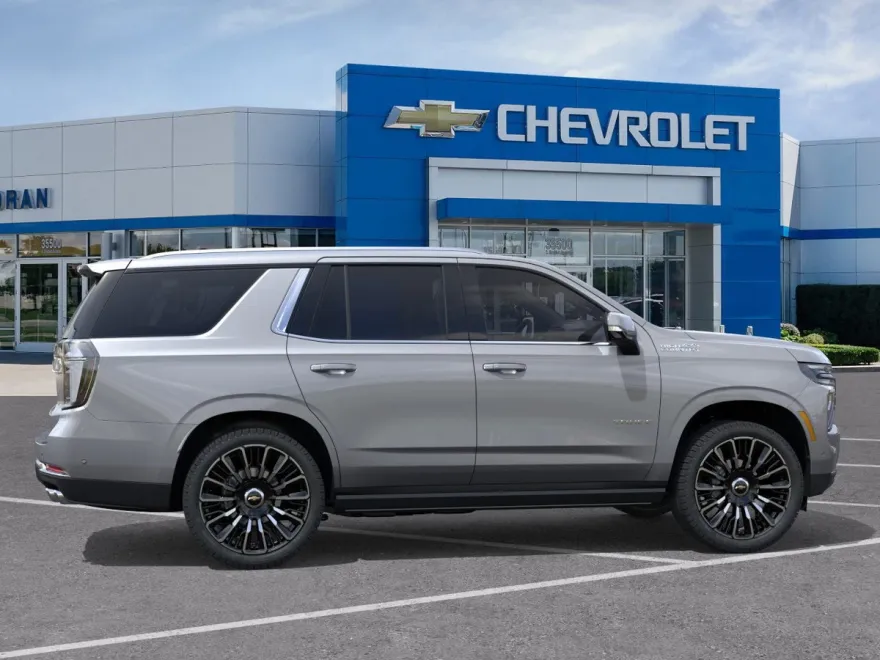 2025 Chevrolet Tahoe High Country photo 1