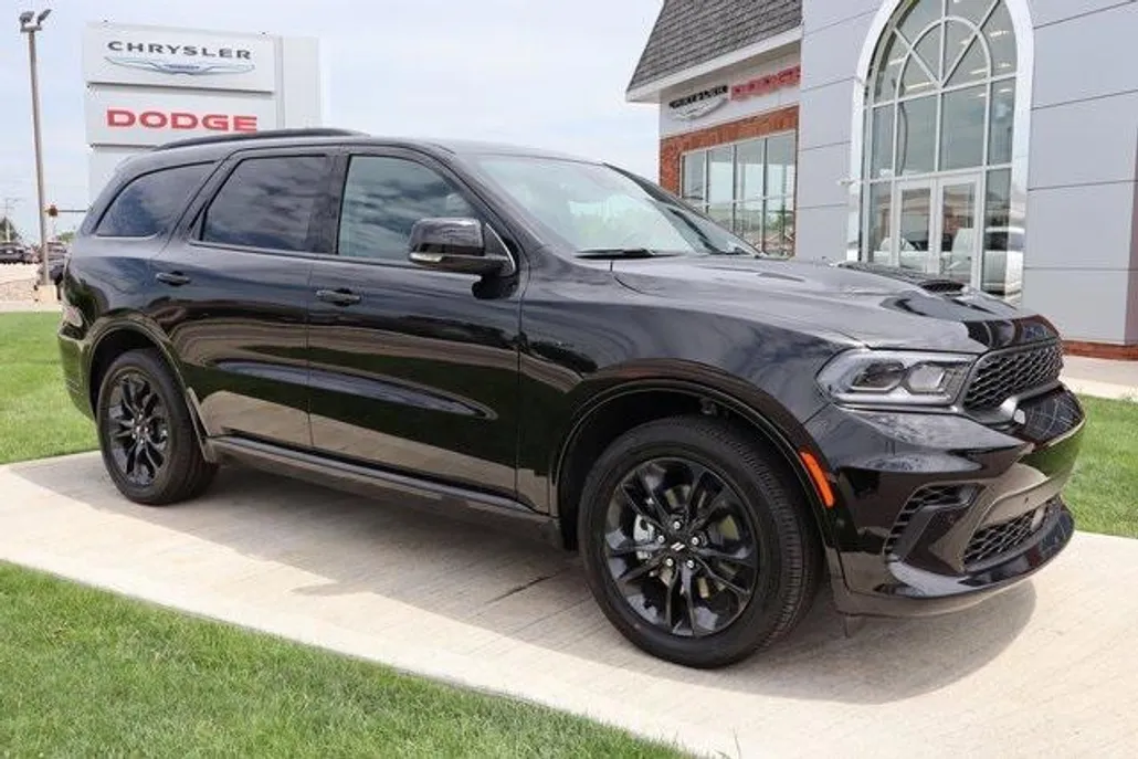 2025 Dodge Durango R/T Plus photo 1