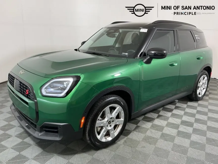 2025 Mini Cooper Base photo 1