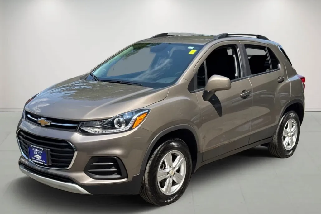 2021 Chevrolet Trax LT photo 1