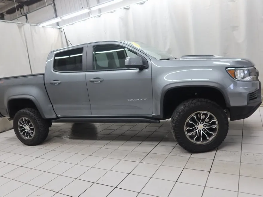 2022 Chevrolet Colorado ZR2 photo 1