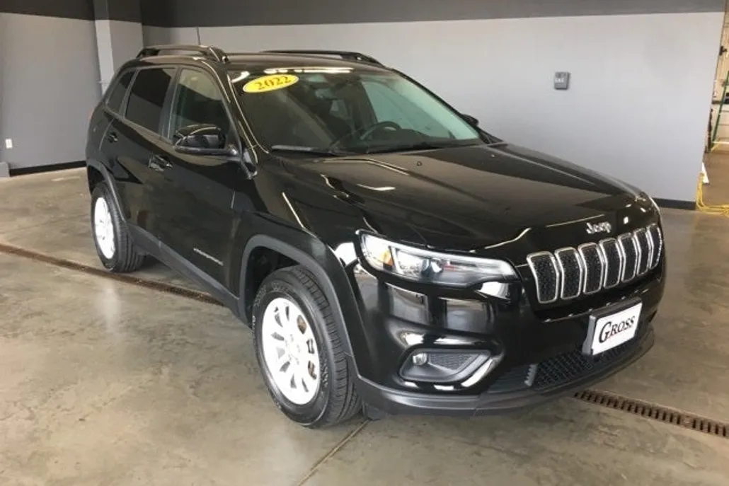 2022 Jeep Cherokee Latitude Lux photo 1