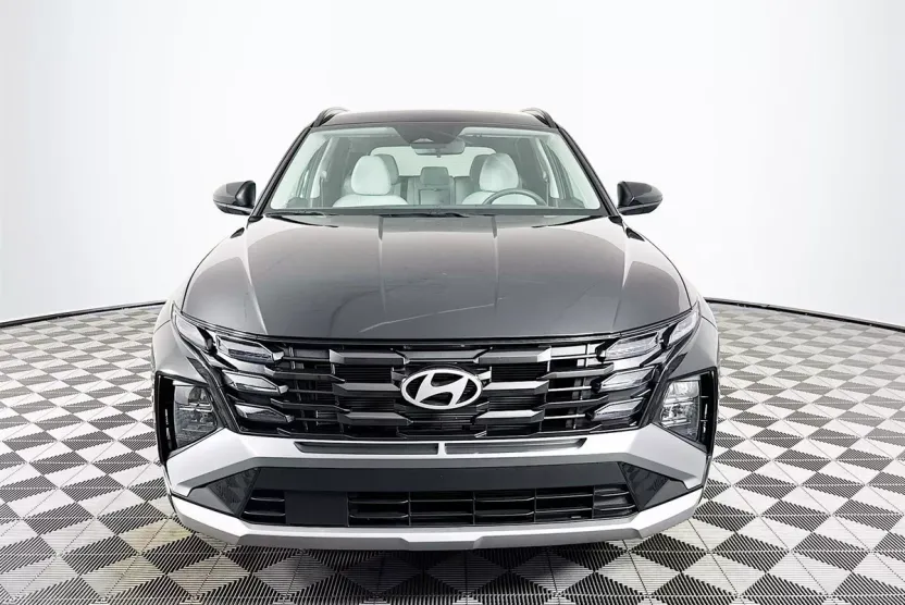 2025 Hyundai Tucson SEL photo 1