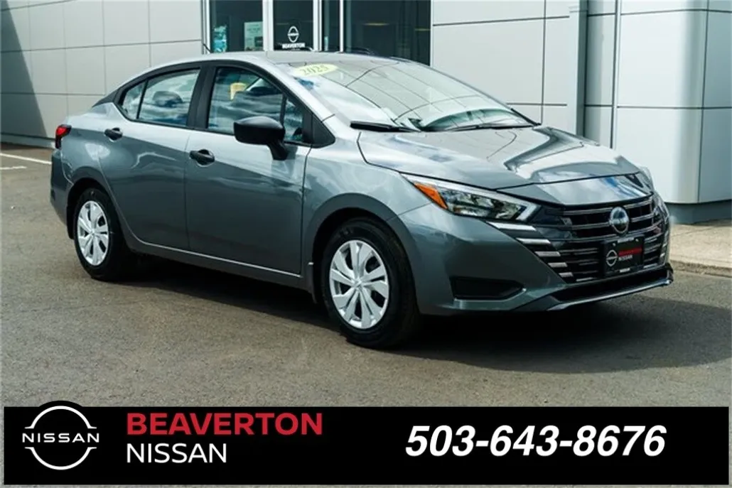 2025 Nissan Versa 1.6 S photo 1