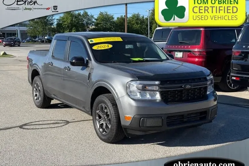 2024 Ford Maverick XLT photo 1
