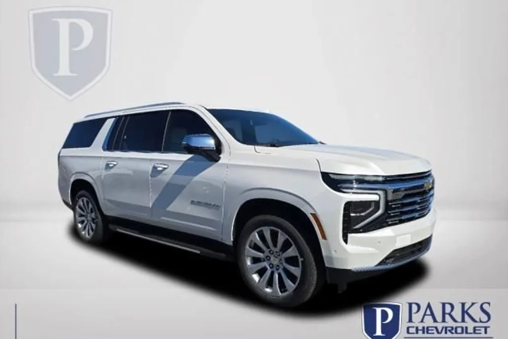 2025 Chevrolet Suburban Premier photo 1