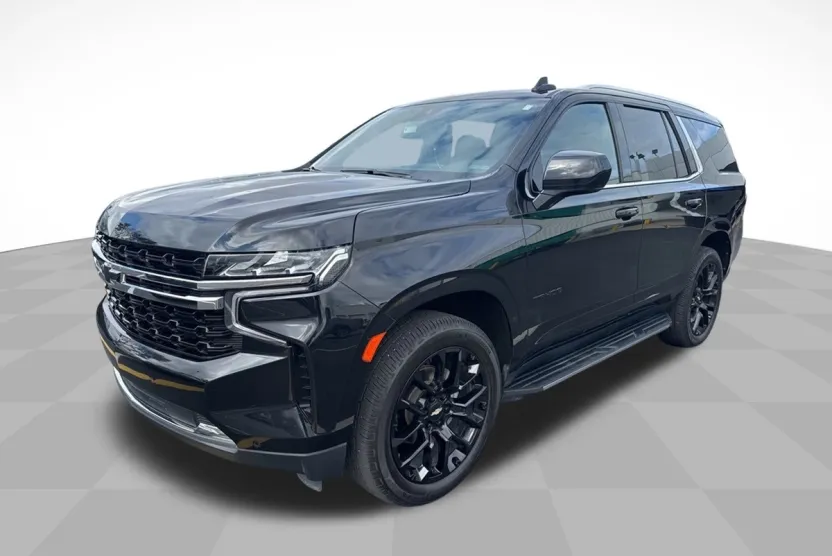 2023 Chevrolet Tahoe LS photo 1