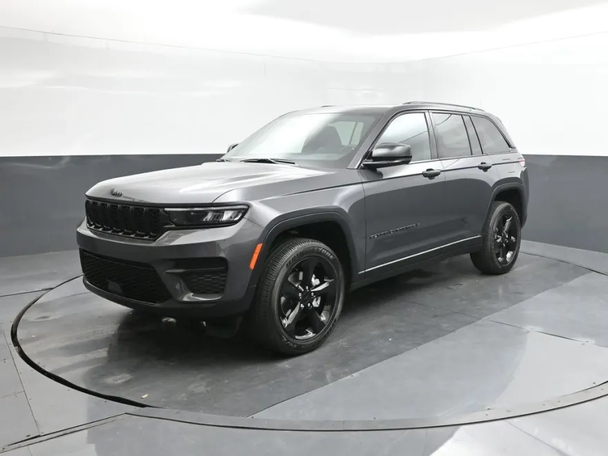 2025 Jeep Grand Cherokee Altitude X photo 1