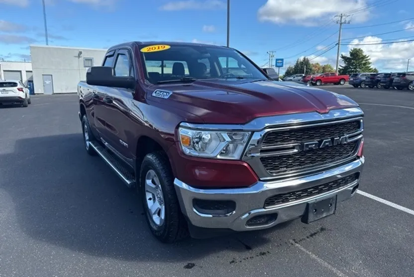 2019 Ram 1500 Tradesman photo 1