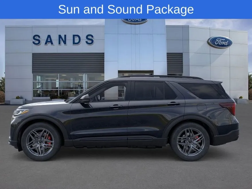 2025 Ford Explorer ST photo 1