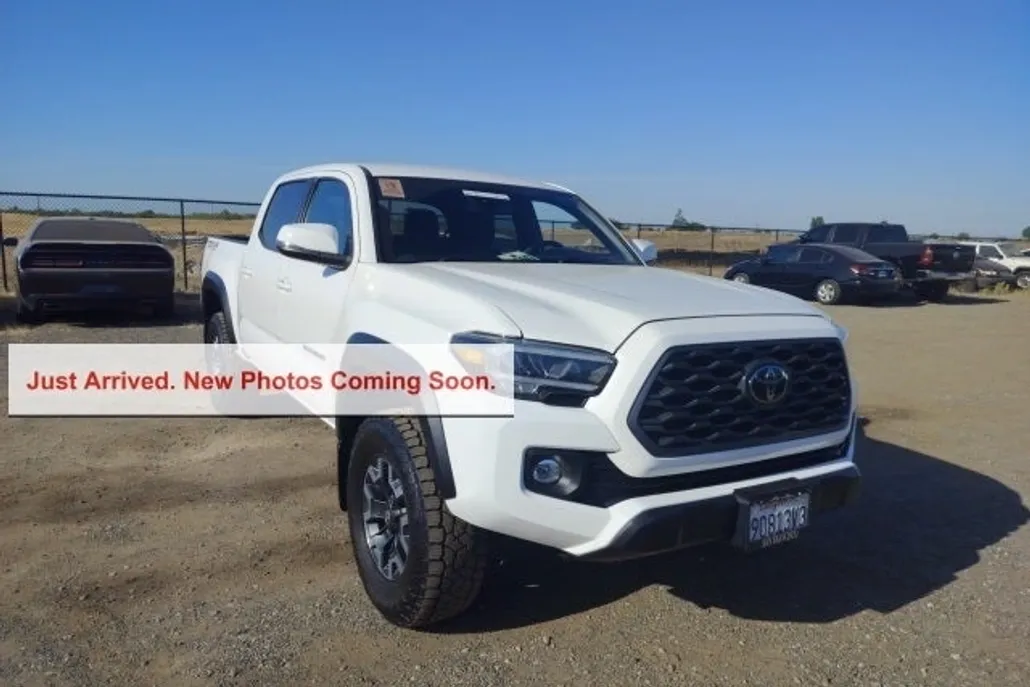2023 Toyota Tacoma 4x4 TRD Off-Road photo 1