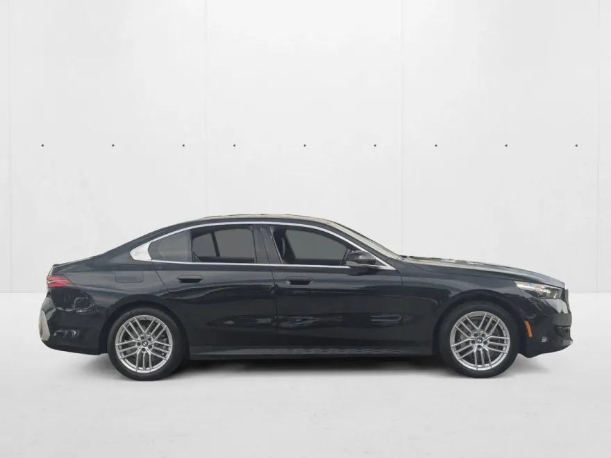 2025 Bmw 530i xDrive photo 1