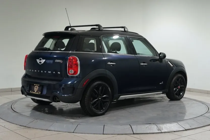 2016 Mini Countryman S ALL4 photo 1