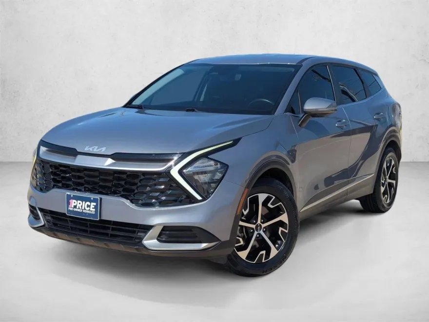 2023 Kia Sportage EX photo 1
