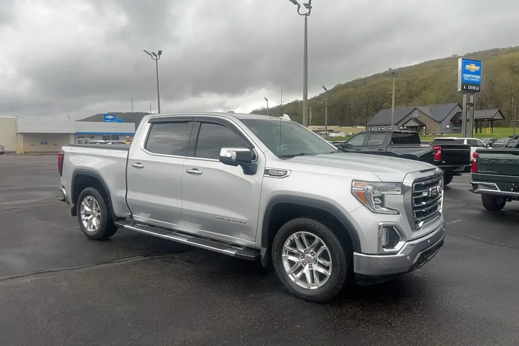 2020 Gmc Sierra 1500 SLT photo 1