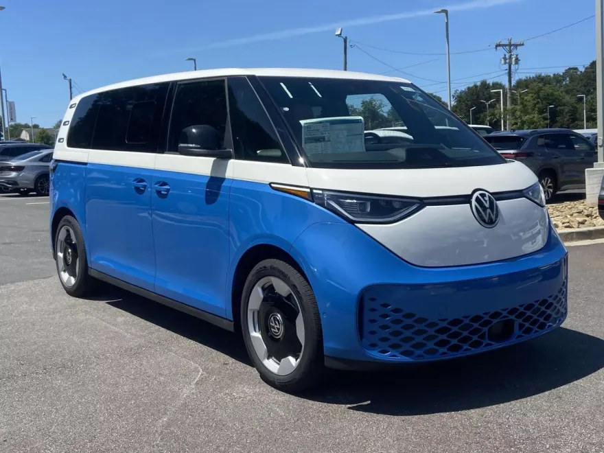 2025 Volkswagen ID. Buzz Pro S photo 1