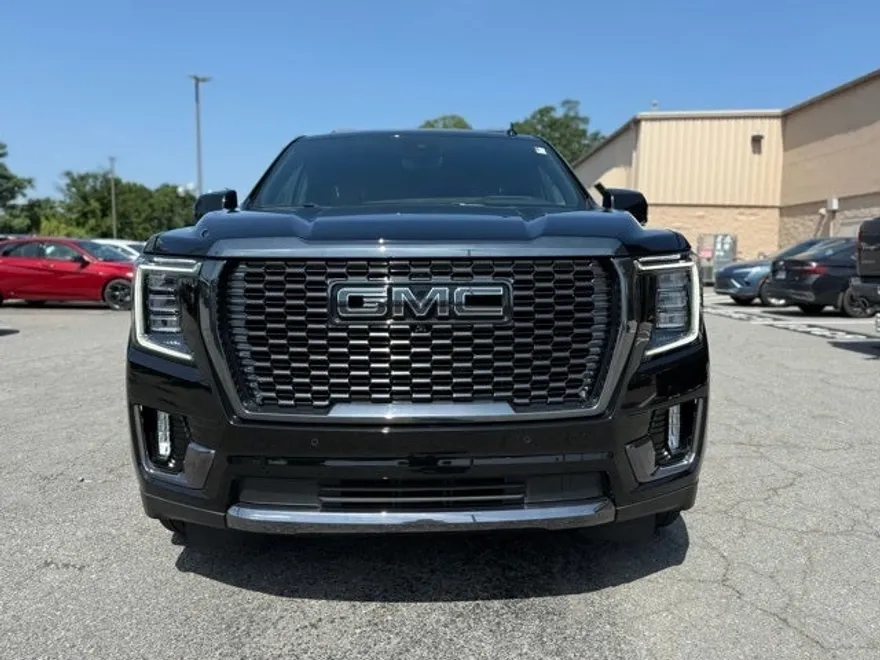 2024 Gmc Yukon Denali Ultimate photo 1