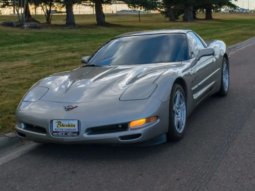 1998 Chevrolet Corvette Base photo 1