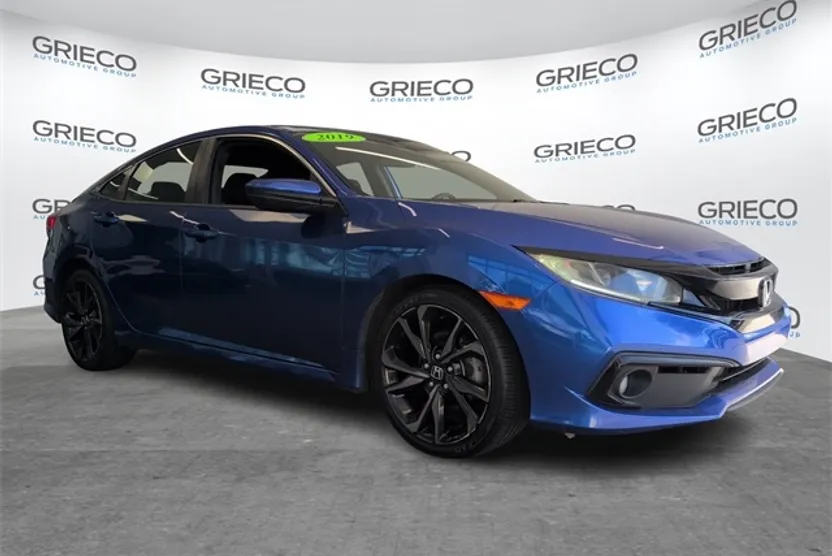 2019 Honda Civic Sport photo 1