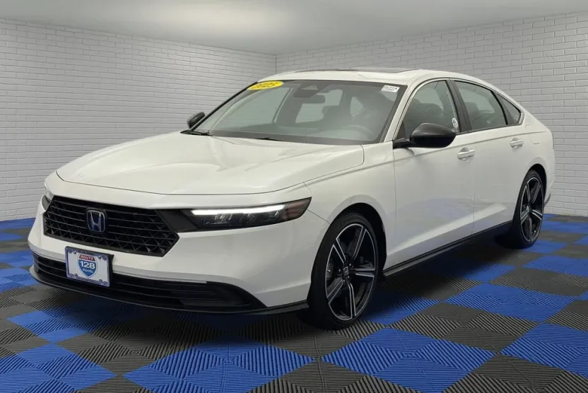 2025 Honda Accord Hybrid Sport photo 1