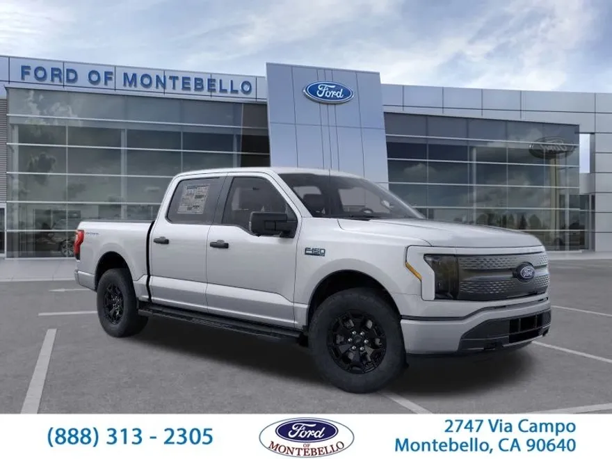 2025 Ford F-150 Lightning XLT photo 1