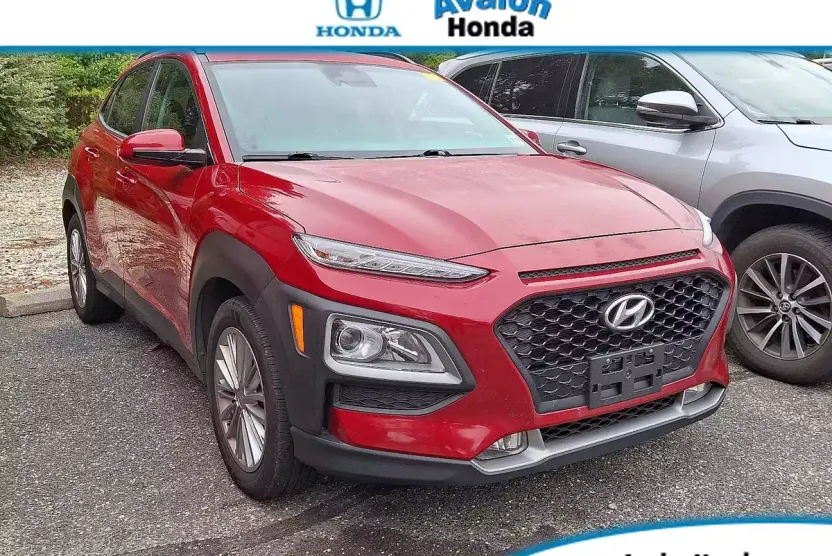 2021 Hyundai Kona SEL Plus photo 1