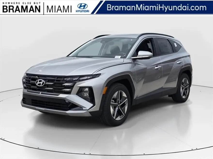 2025 Hyundai Tucson SEL photo 1