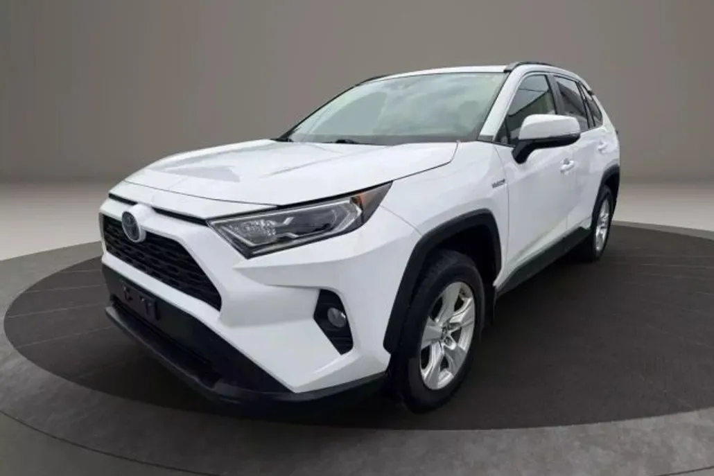 2019 Toyota RAV4 Hybrid XLE Sport photo 1