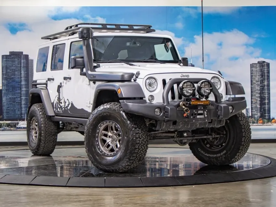 2017 Jeep Wrangler Unlimited Rubicon photo 1