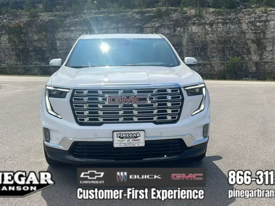 2026 Gmc Acadia Denali photo 1