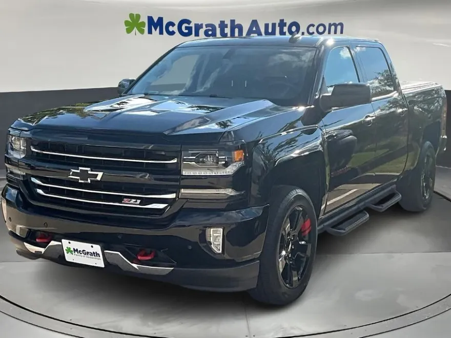 2018 Chevrolet Silverado 1500 LTZ photo 1