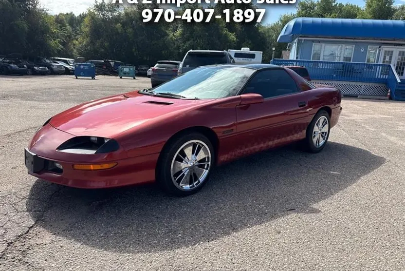 1997 Chevrolet Camaro Z28 Coupe photo 1