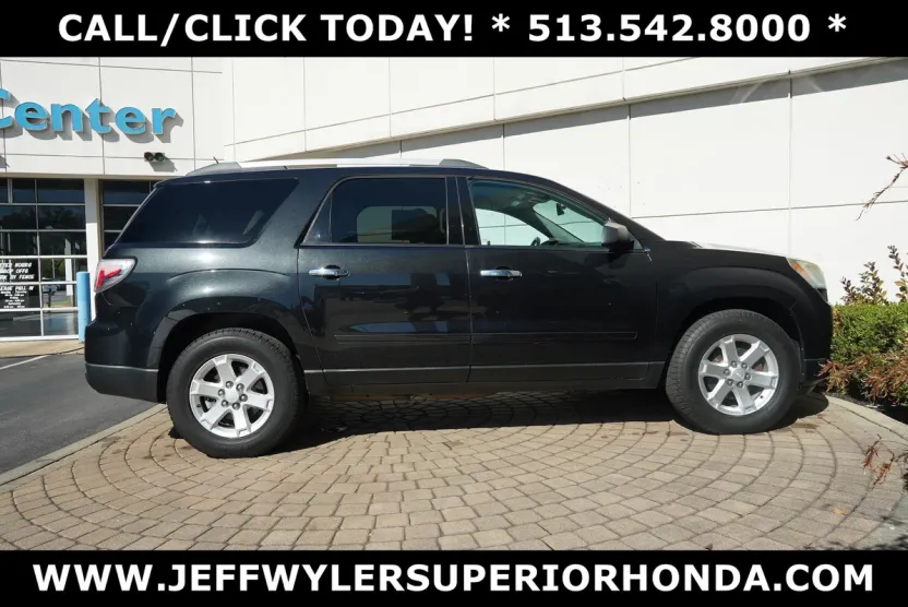 2014 Gmc Acadia SLE photo 1