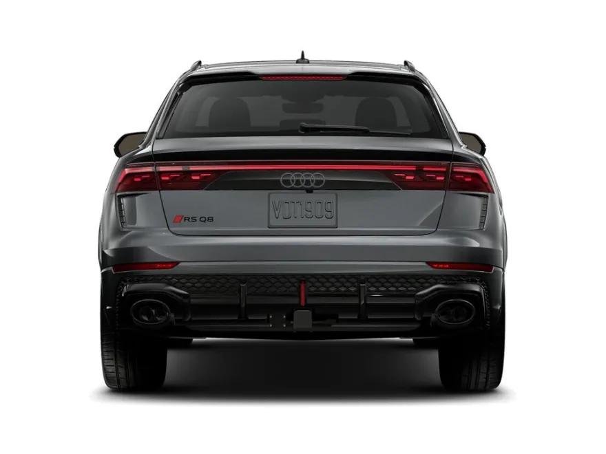 2026 Audi RS Q8 photo 1